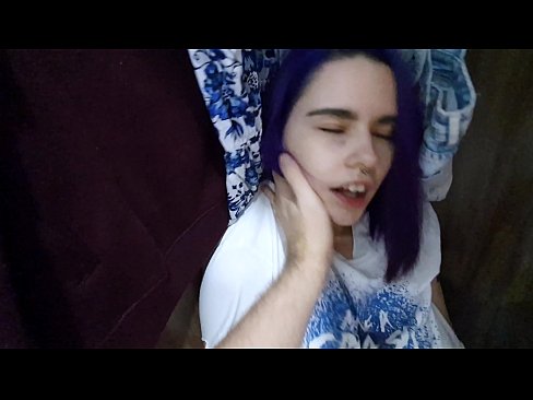 ❤️ Hittade min syster i garderoben och hjälpte henne att komma ❤❌ Rysk porr at us ❌❤